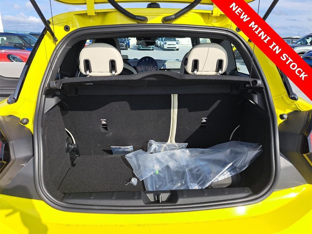new 2025 MINI Hardtop car, priced at $37,145