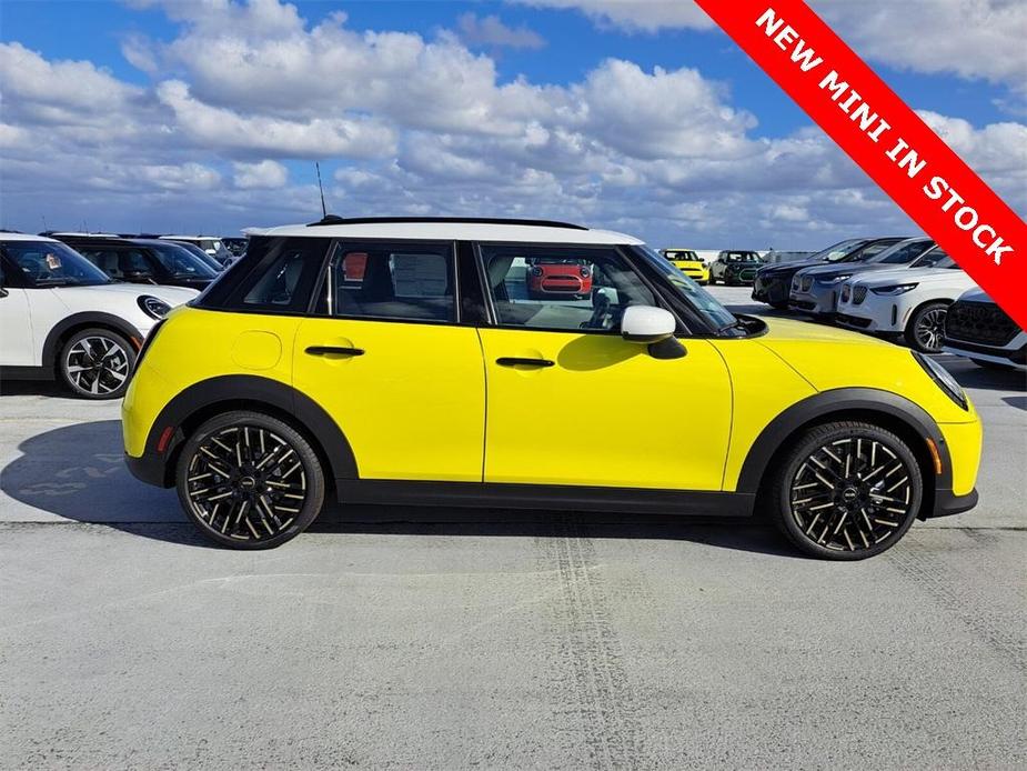 new 2025 MINI Hardtop car, priced at $38,145