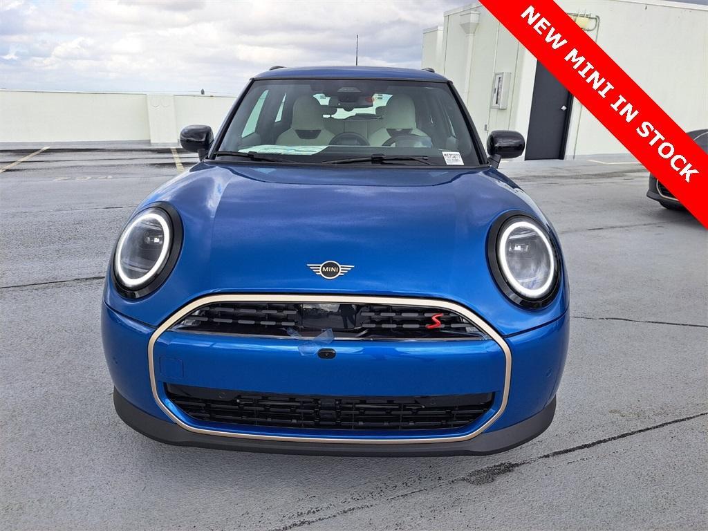 new 2025 MINI Hardtop car, priced at $38,545
