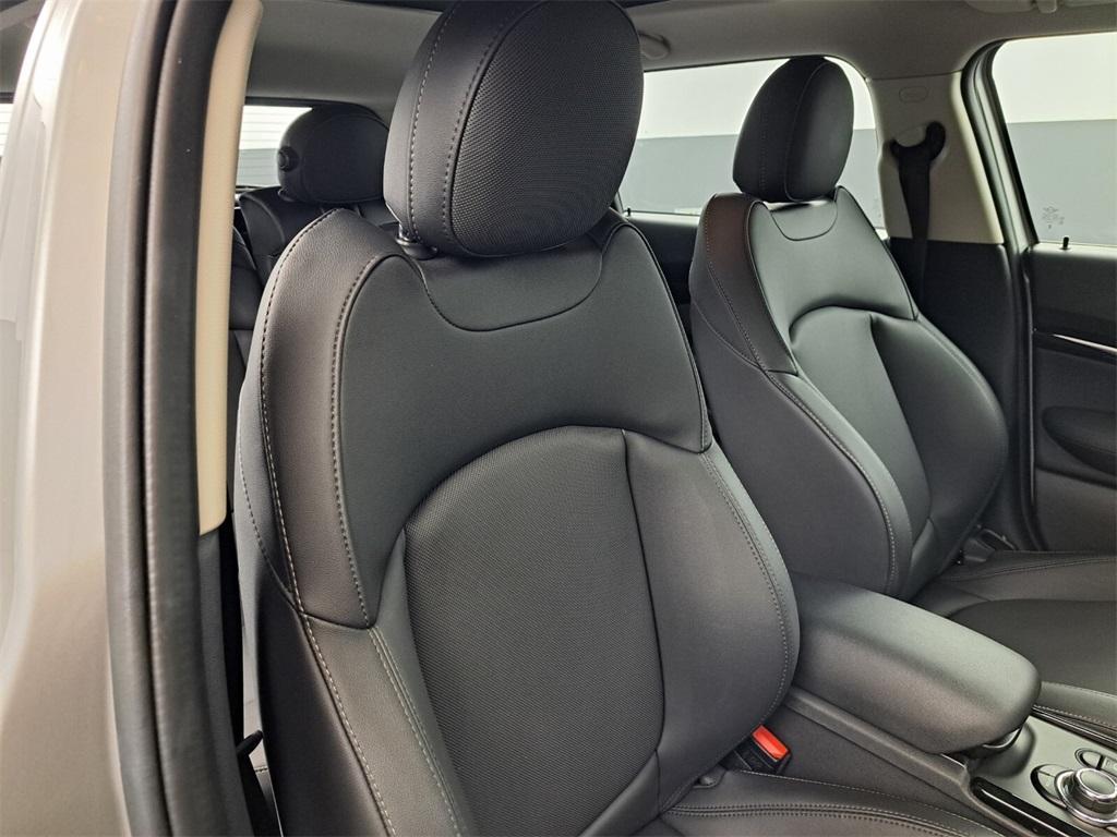 used 2024 MINI Clubman car