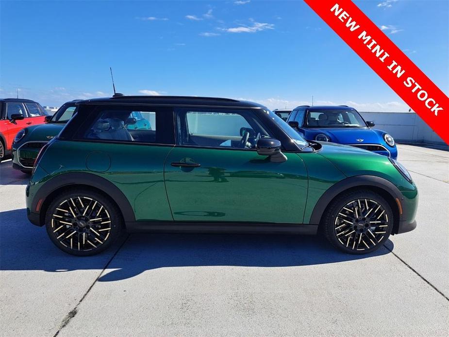 new 2025 MINI Hardtop car, priced at $34,495