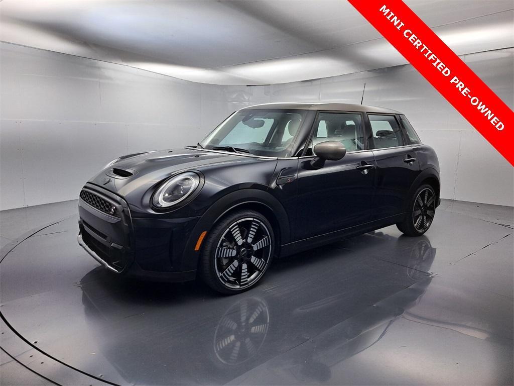 used 2022 MINI Hardtop car, priced at $25,495