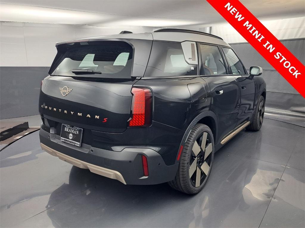 new 2025 MINI Countryman car, priced at $43,210