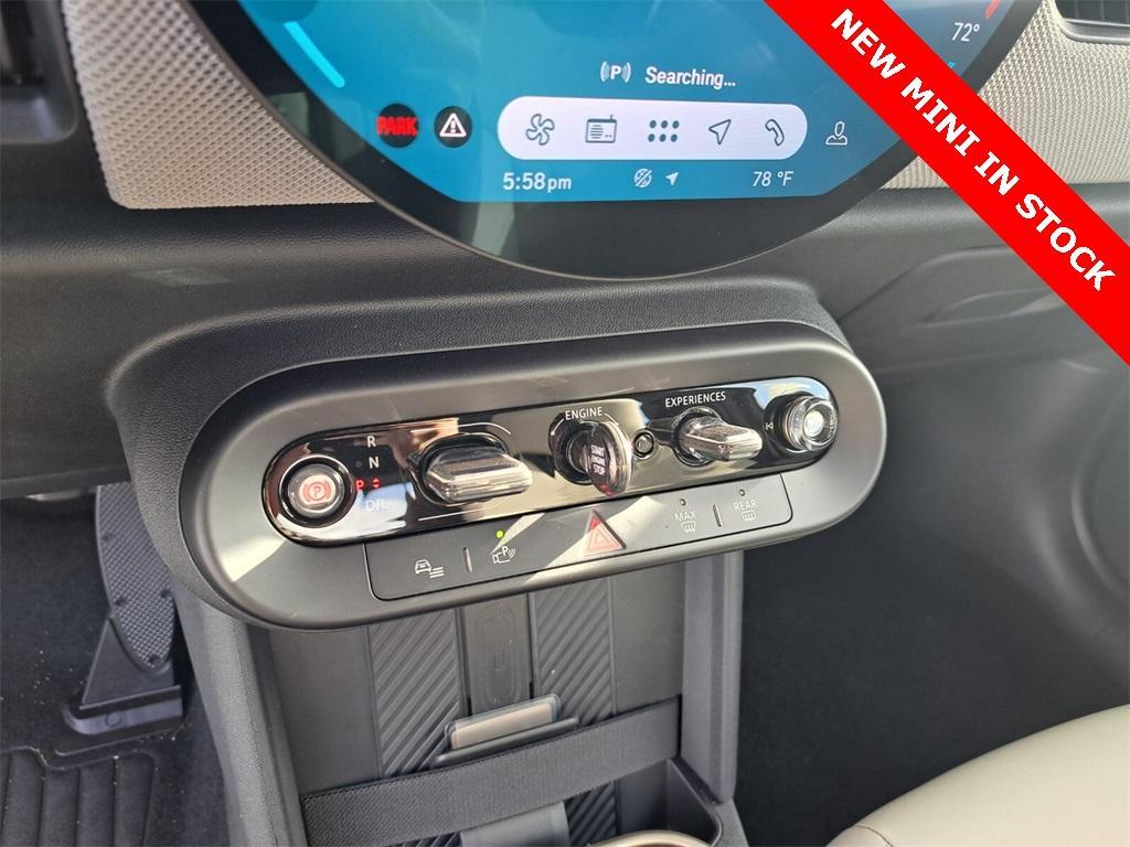 new 2025 MINI Hardtop car, priced at $37,025