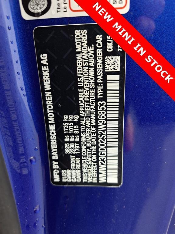 new 2025 MINI Hardtop car, priced at $37,325