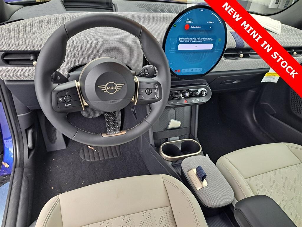 new 2025 MINI Hardtop car, priced at $37,325