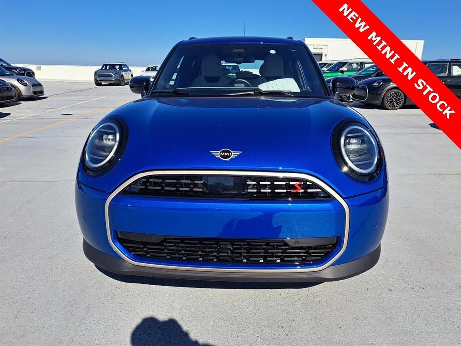 new 2025 MINI Hardtop car, priced at $39,495