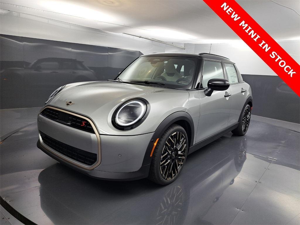 new 2025 MINI Hardtop car, priced at $37,845