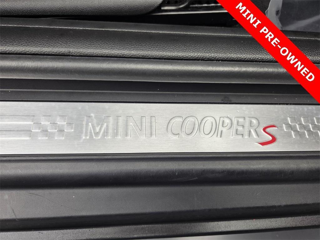 used 2019 MINI Hardtop car, priced at $20,258