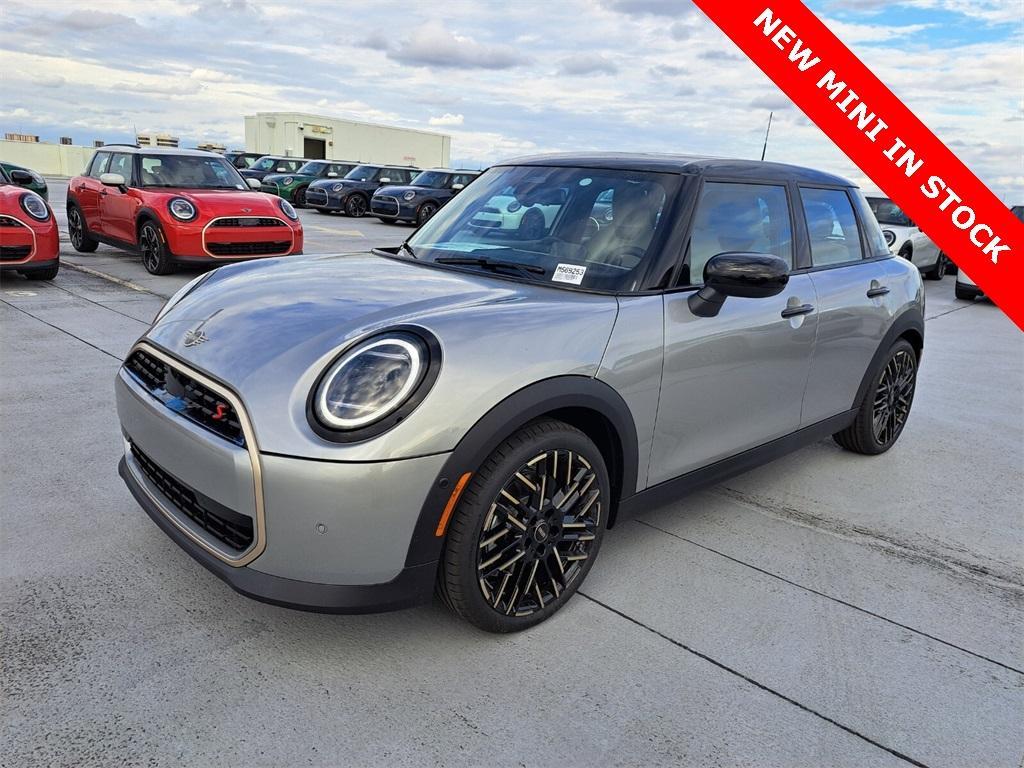 new 2025 MINI Hardtop car, priced at $37,680