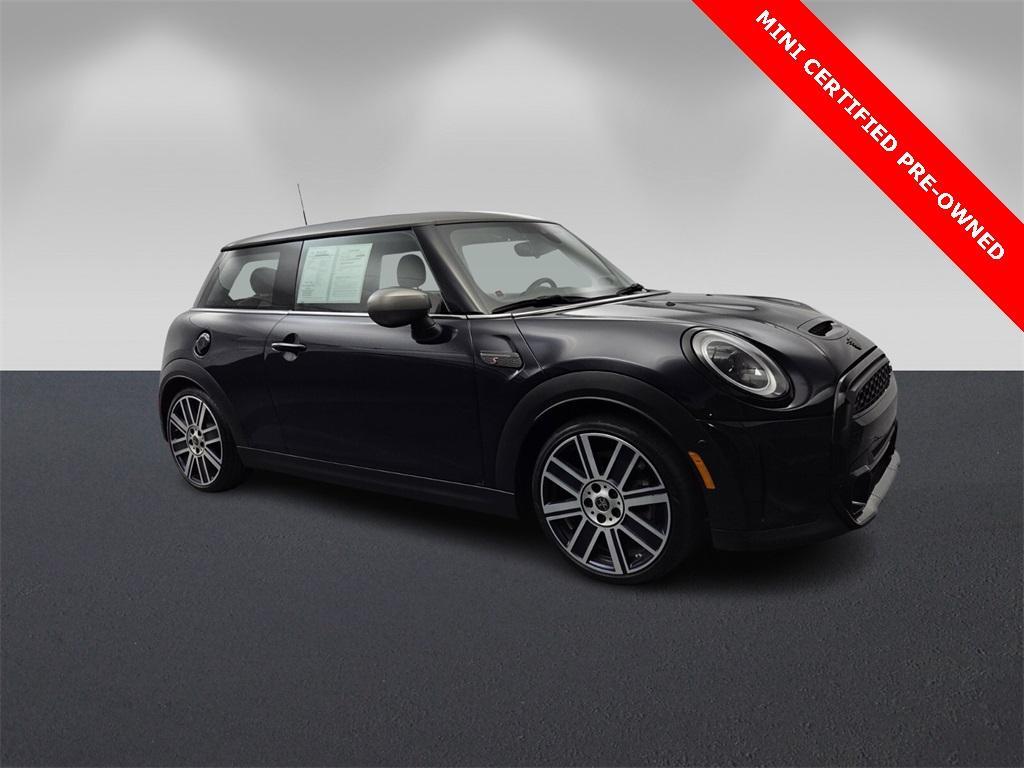 used 2023 MINI Hardtop car, priced at $29,495