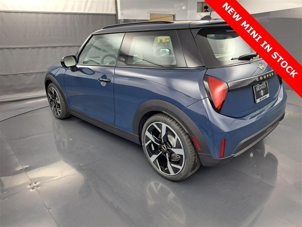 new 2025 MINI Hardtop car, priced at $37,230