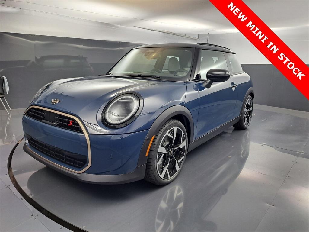 new 2025 MINI Hardtop car, priced at $37,230