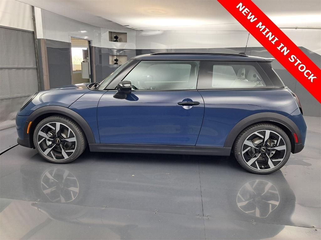 new 2025 MINI Hardtop car, priced at $37,230