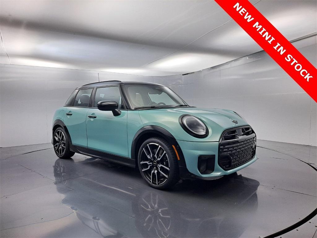 new 2026 MINI Hardtop car, priced at $41,775