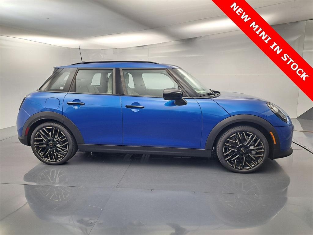 new 2025 MINI Hardtop car, priced at $38,410
