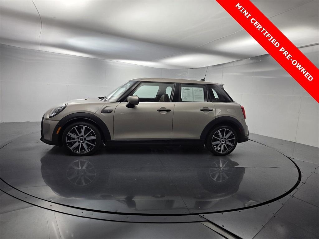 used 2024 MINI Hardtop car, priced at $29,495