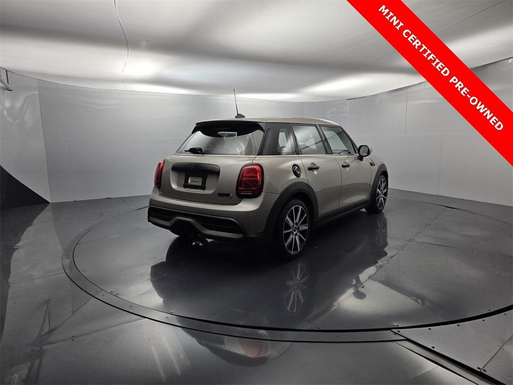used 2024 MINI Hardtop car, priced at $29,495