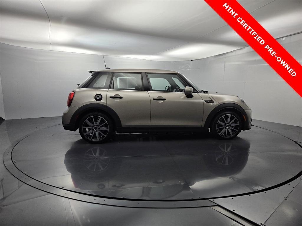 used 2024 MINI Hardtop car, priced at $29,495