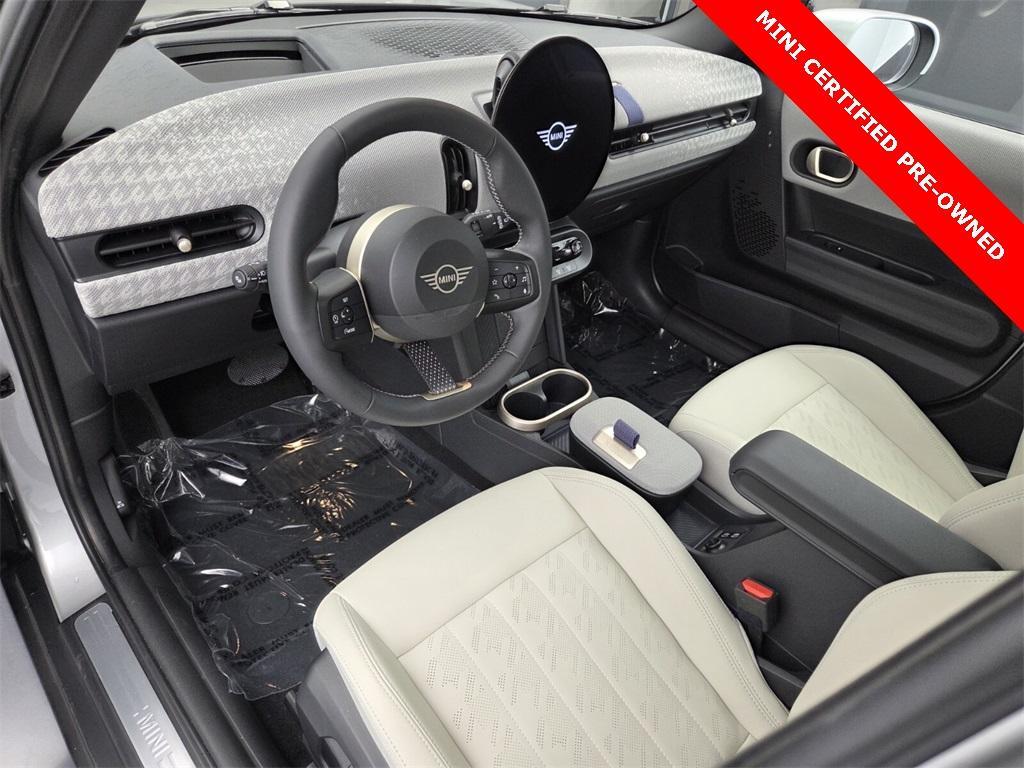 used 2025 MINI Hardtop car, priced at $33,429