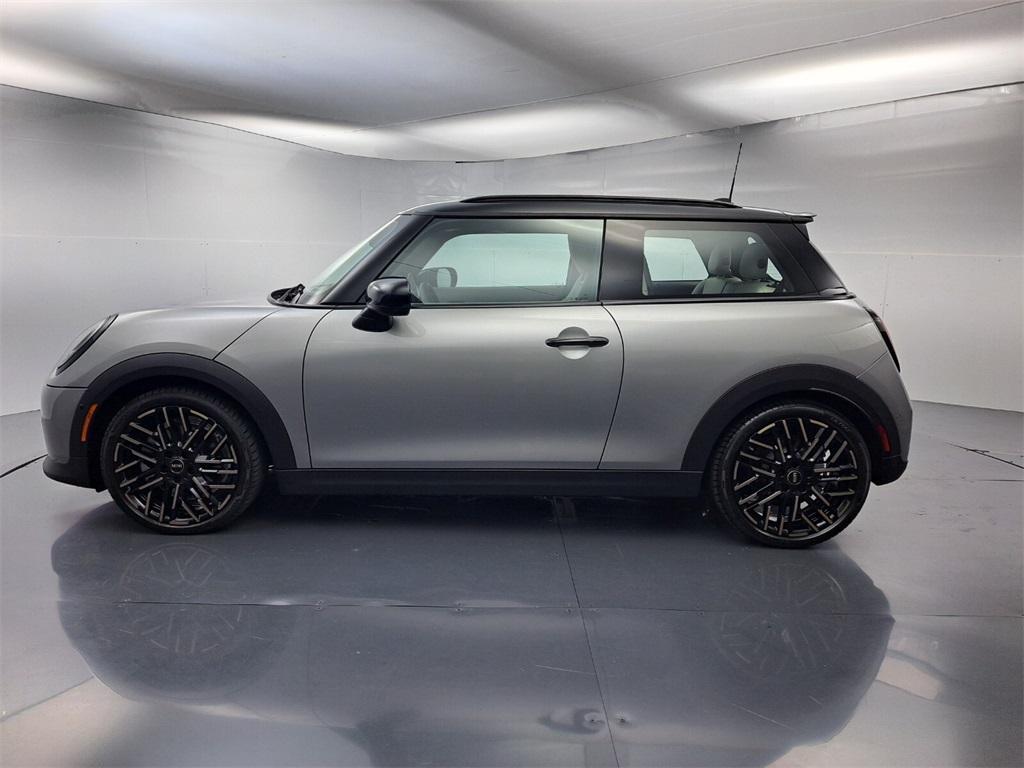 used 2025 MINI Hardtop car, priced at $36,995