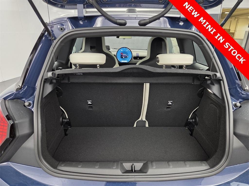 new 2026 MINI Hardtop car, priced at $39,275