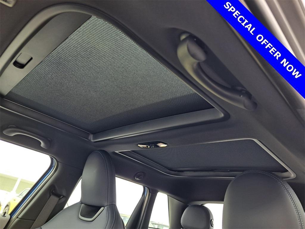 new 2025 MINI Hardtop car, priced at $39,080