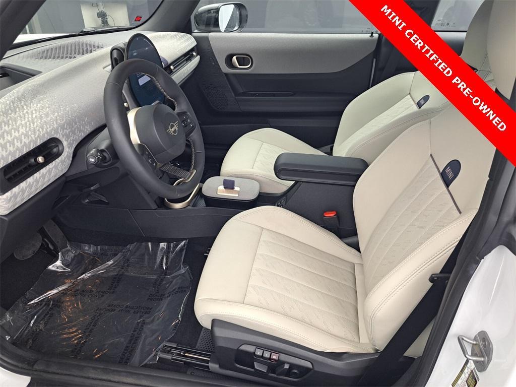 used 2025 MINI Hardtop car, priced at $28,495