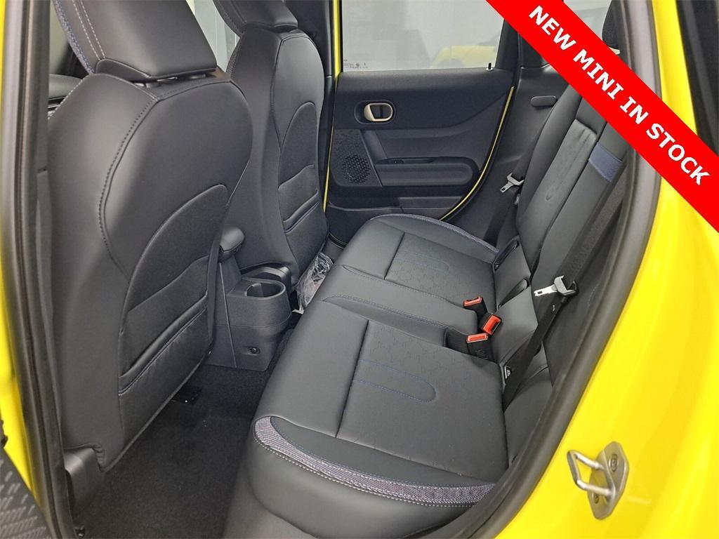 new 2025 MINI Hardtop car, priced at $37,410