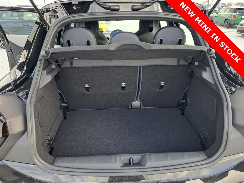 new 2025 MINI Hardtop car, priced at $38,960