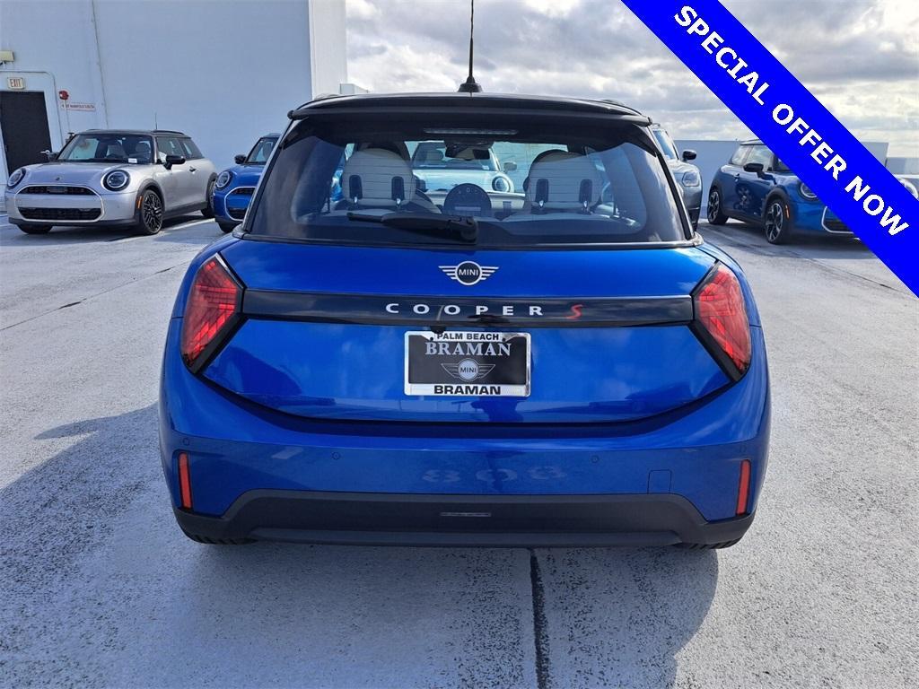 new 2025 MINI Hardtop car, priced at $38,545