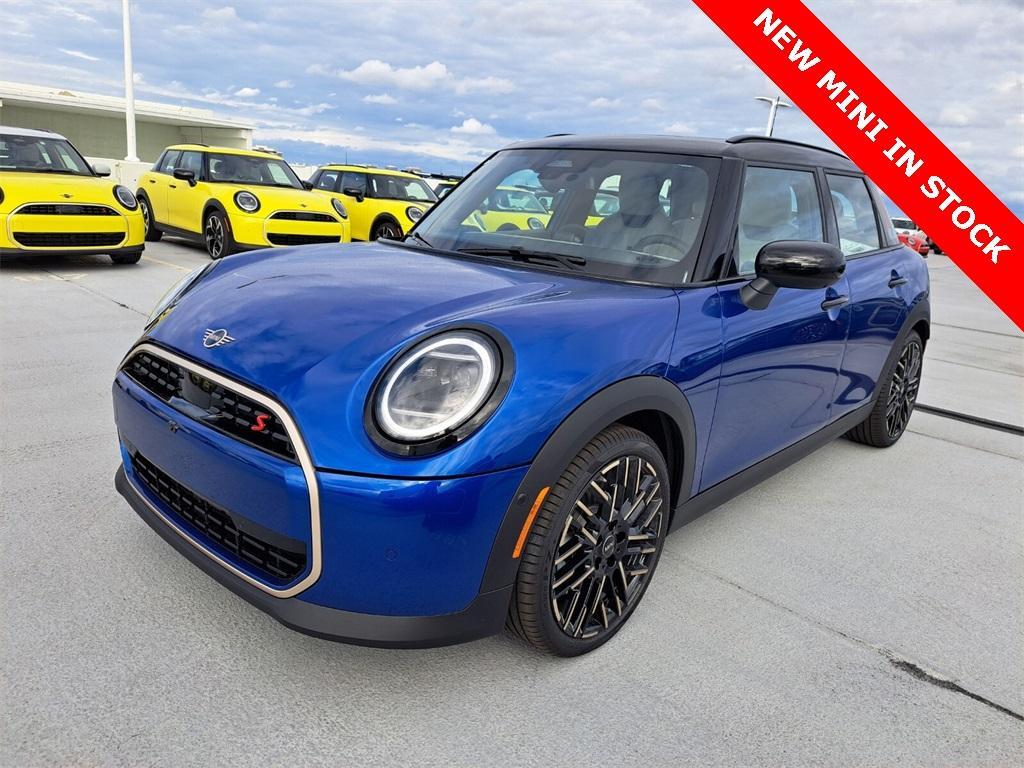 new 2025 MINI Hardtop car, priced at $39,630