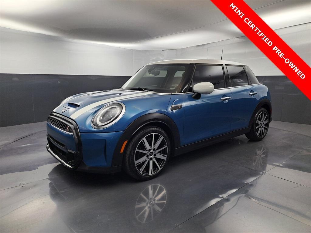 used 2023 MINI Hardtop car, priced at $27,116