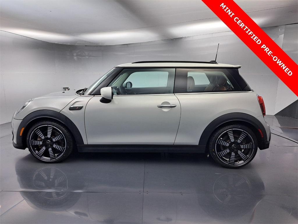 used 2023 MINI Hardtop car, priced at $25,195