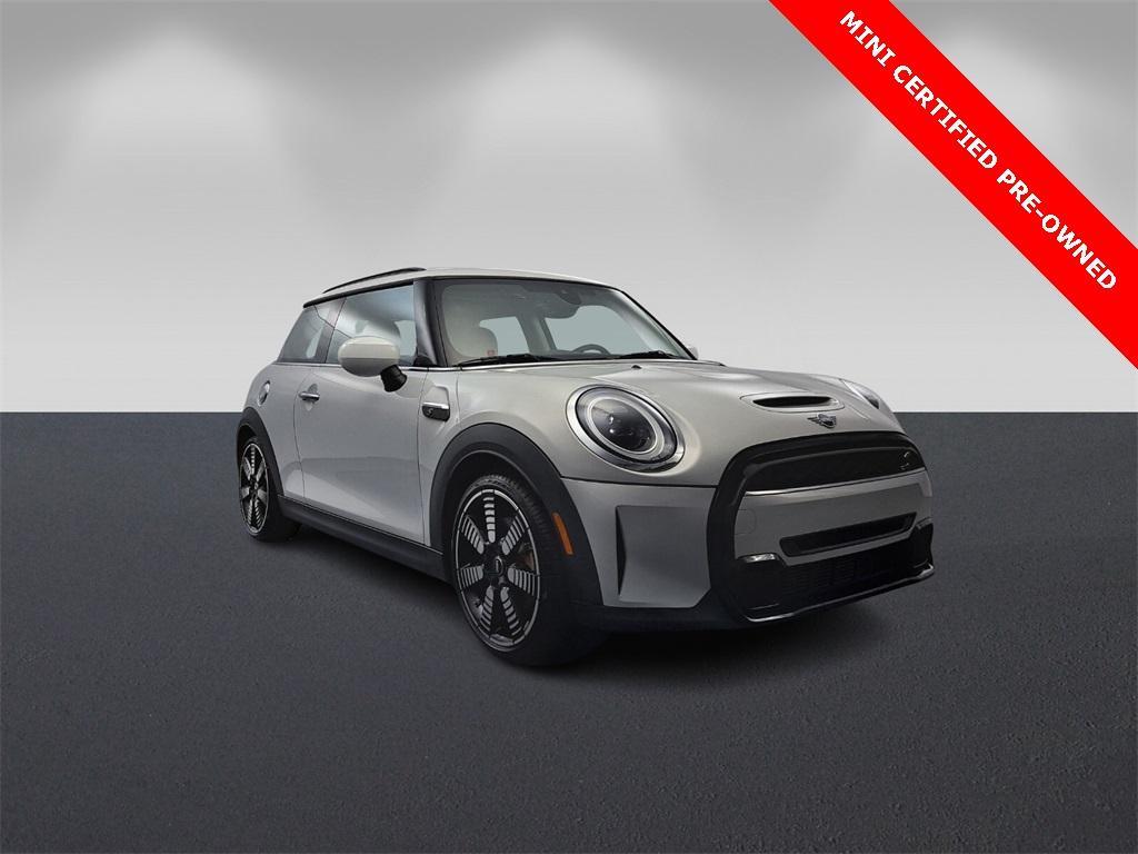 used 2023 MINI Hardtop car, priced at $25,195