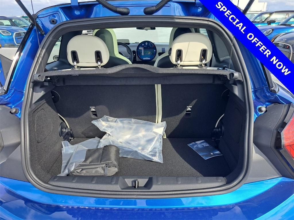 new 2025 MINI Hardtop car, priced at $38,545