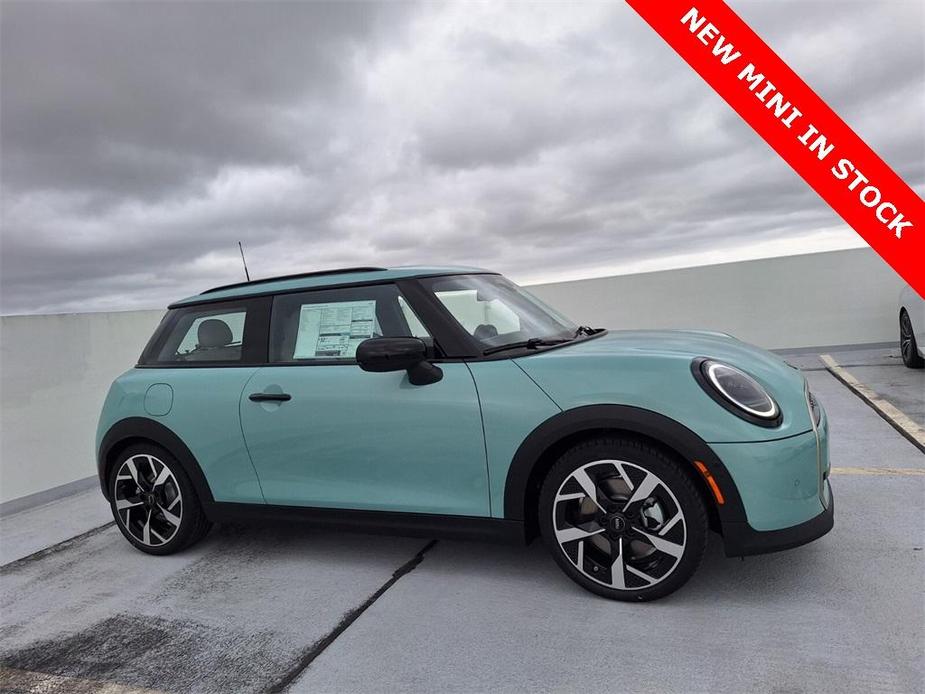 new 2025 MINI Hardtop car, priced at $37,730