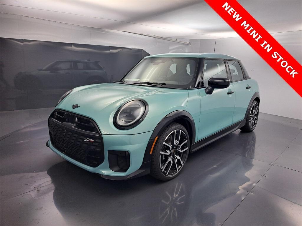 new 2026 MINI Hardtop car, priced at $41,525