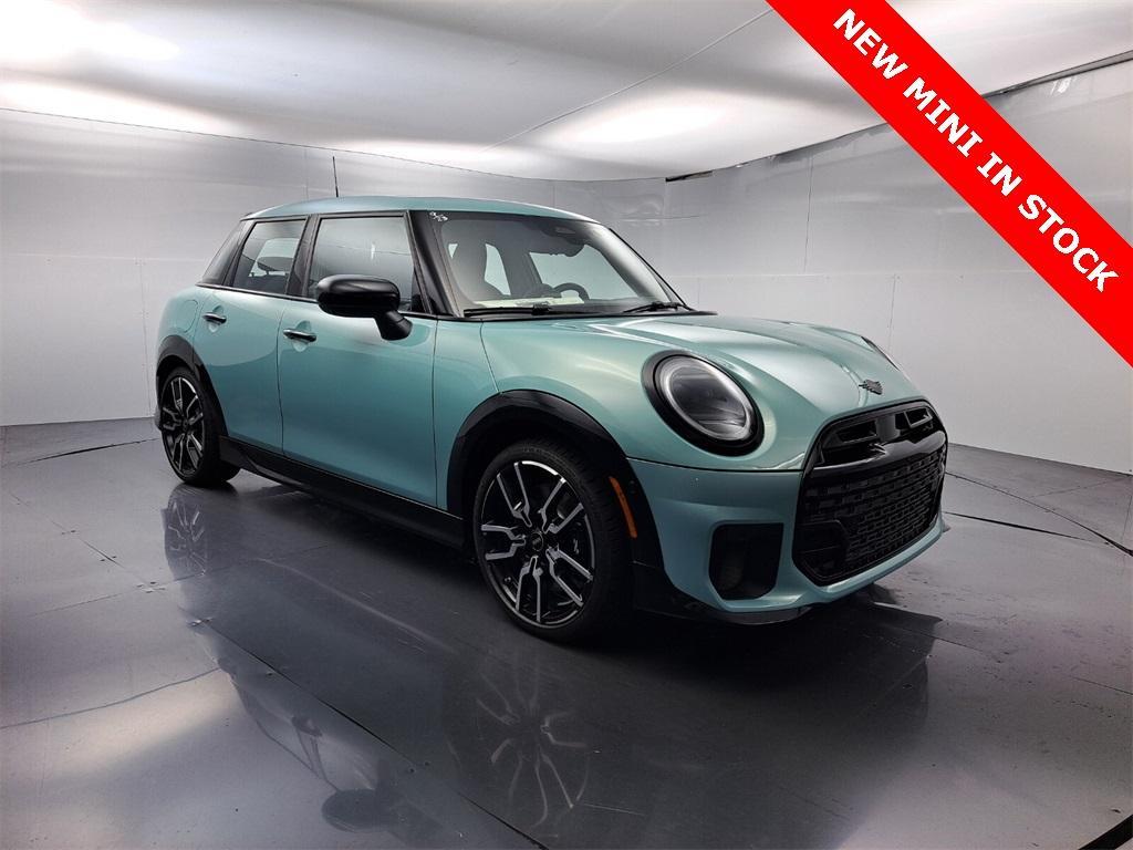 new 2026 MINI Hardtop car, priced at $41,525