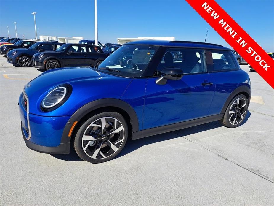 new 2025 MINI Hardtop car, priced at $38,545