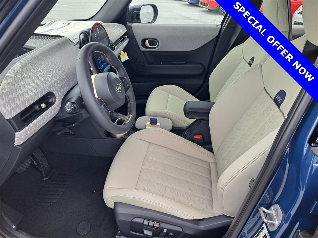 new 2025 MINI Hardtop car, priced at $38,645