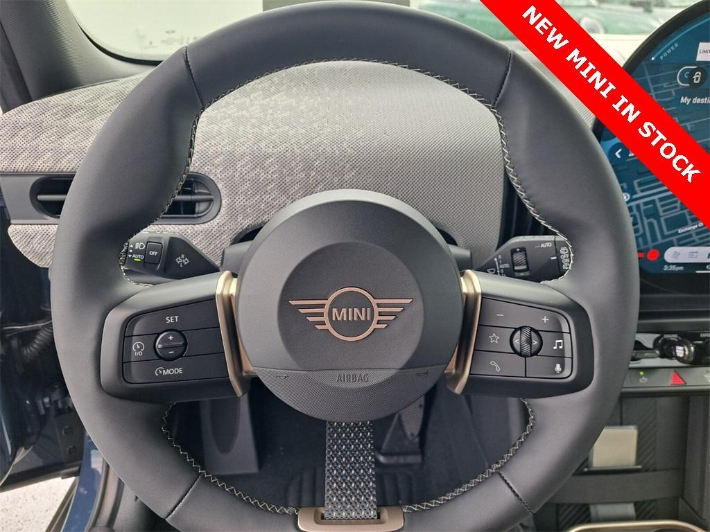 new 2025 MINI Hardtop car, priced at $38,645