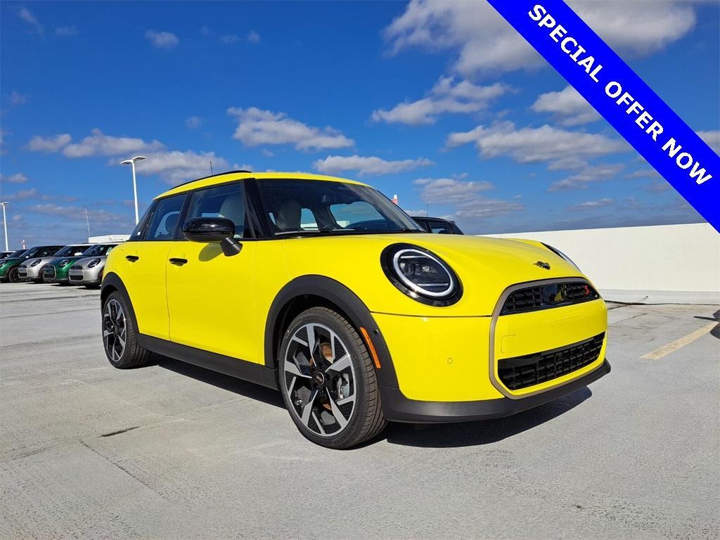new 2025 MINI Hardtop car, priced at $39,080