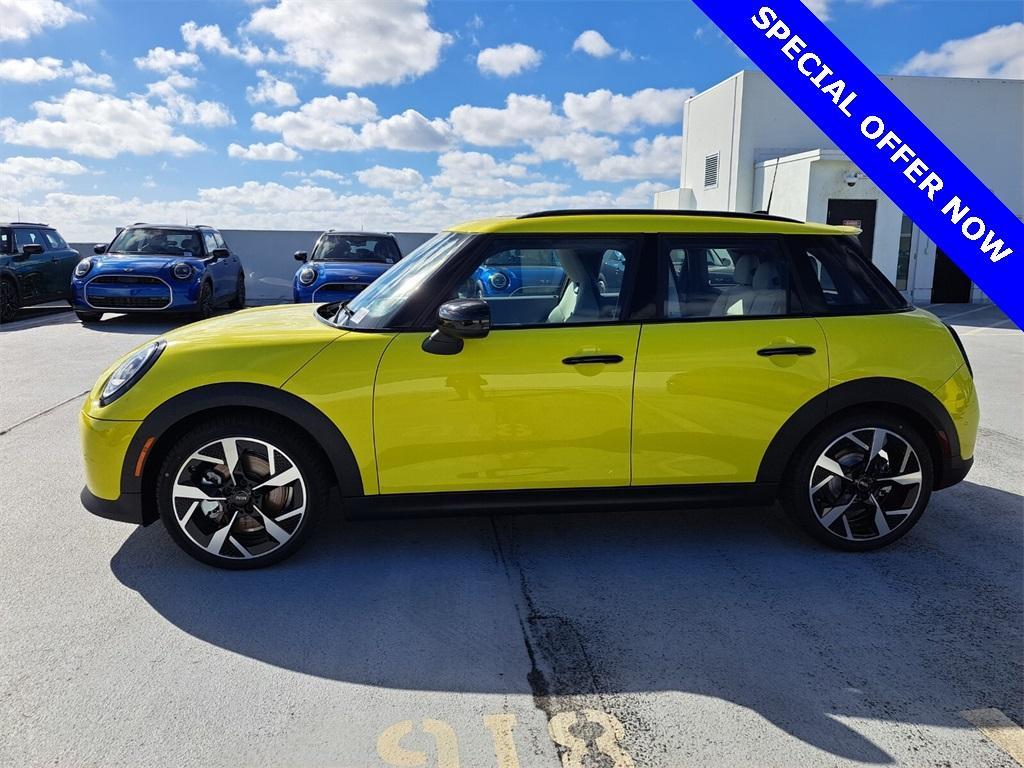 new 2025 MINI Hardtop car, priced at $39,080