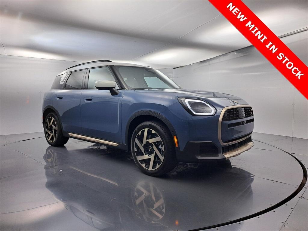 new 2025 MINI Countryman car, priced at $44,425