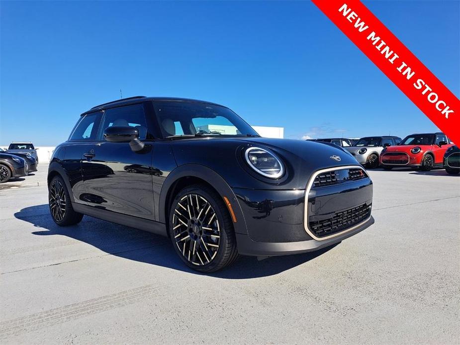 new 2025 MINI Hardtop car, priced at $36,845