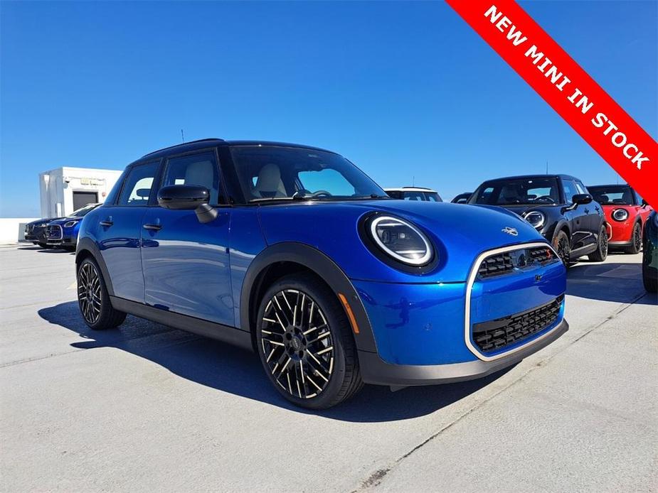 new 2025 MINI Hardtop car, priced at $40,130