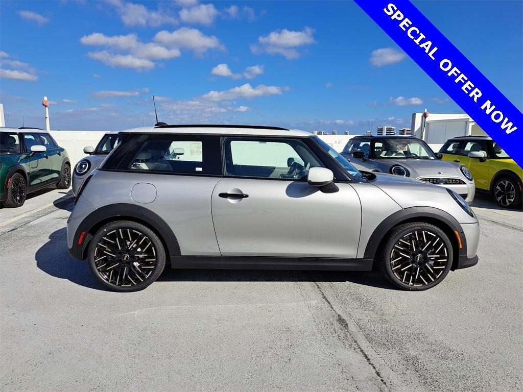 new 2025 MINI Hardtop car, priced at $34,195