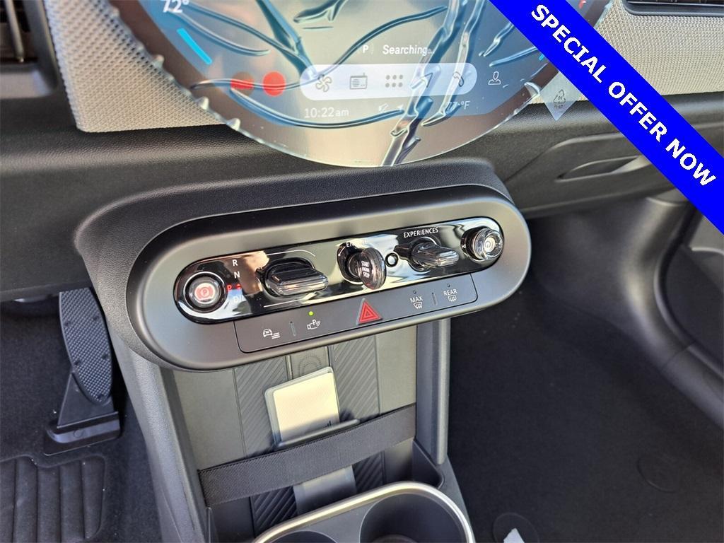 new 2025 MINI Hardtop car, priced at $34,195