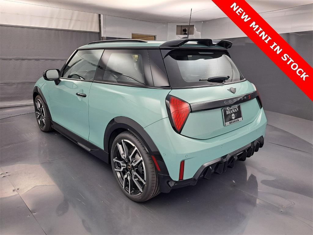 new 2026 MINI Hardtop car, priced at $40,775